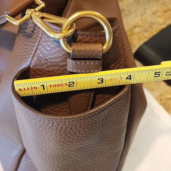 New Prada Vitello Daino BR5009 Brown Leather Side Pocket Hobo Mag Id Card Duster - Picture 10 of 16